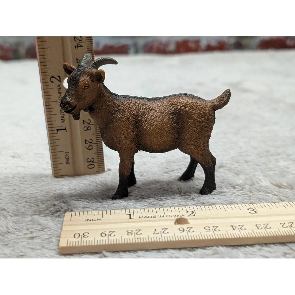 Schleich Retired Brown Dwarf Nanny Goat Farm Animal Figure 13269 Brown Black